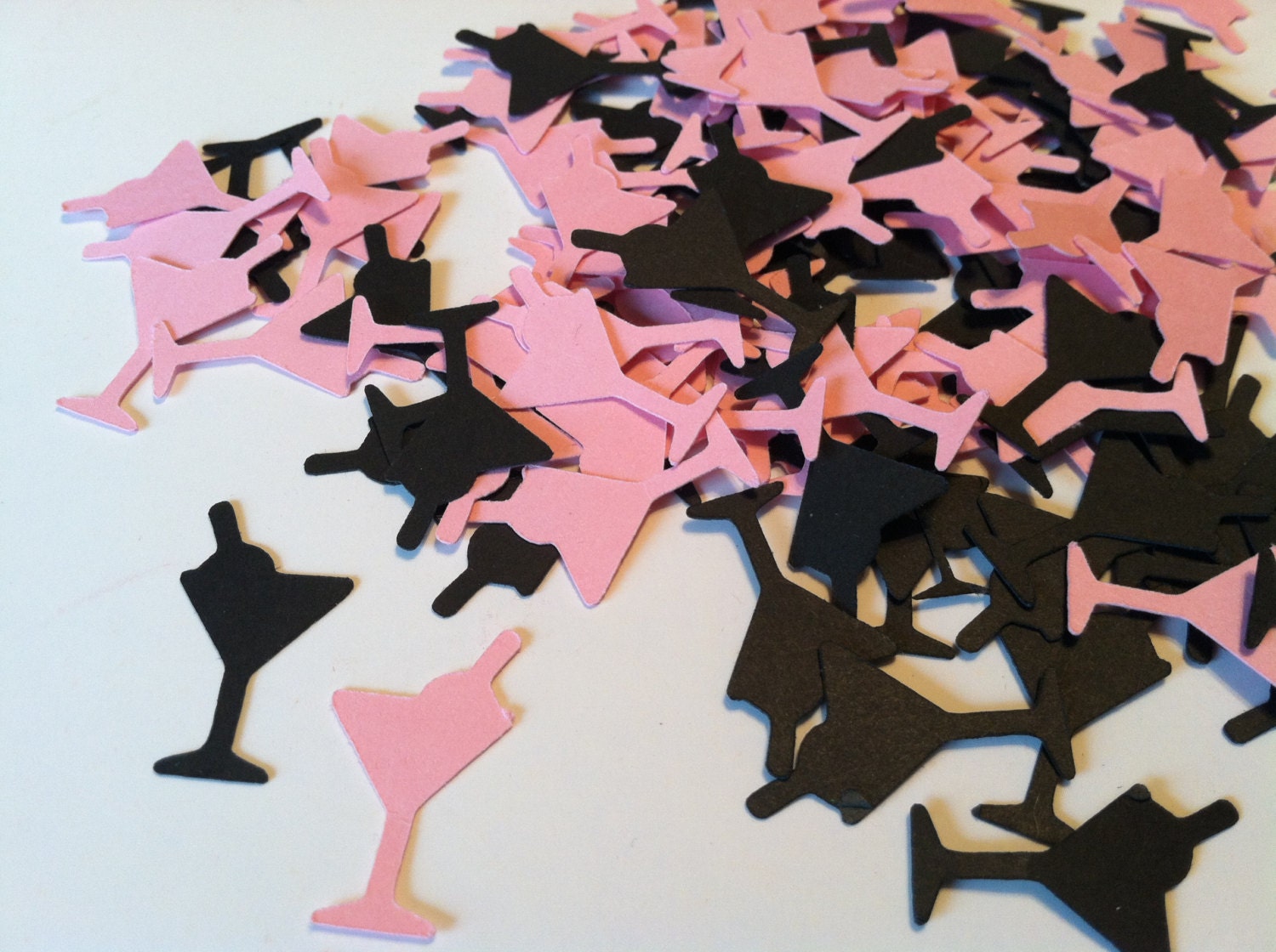 Martini glass confetti pink and black confetti 100 count