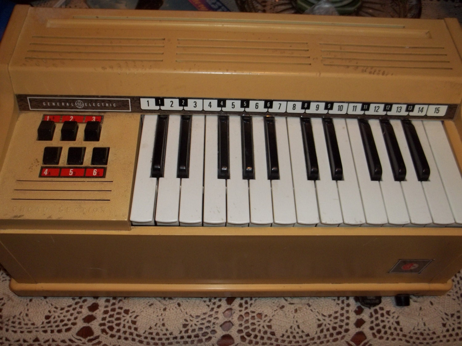General Electric Portable Organ Musical Instrument