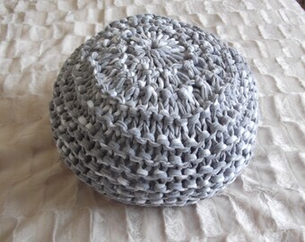 T -Shirt yarn floor cushion / pouf ~ Knitting pattern
