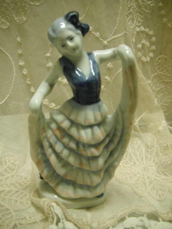 Vintage porcelain figurine made in occupied Japan by yonderyears