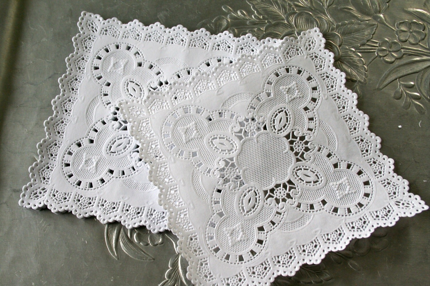 Square 5 French Lace Paper Doilies