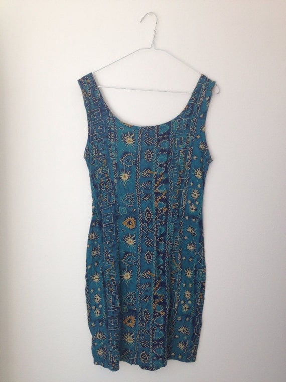 Vintage patterned dress by ClothsofGold on Etsy