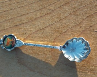 Vintage Souvenir Spoon "Stuart Silverplated" Australia Dingo