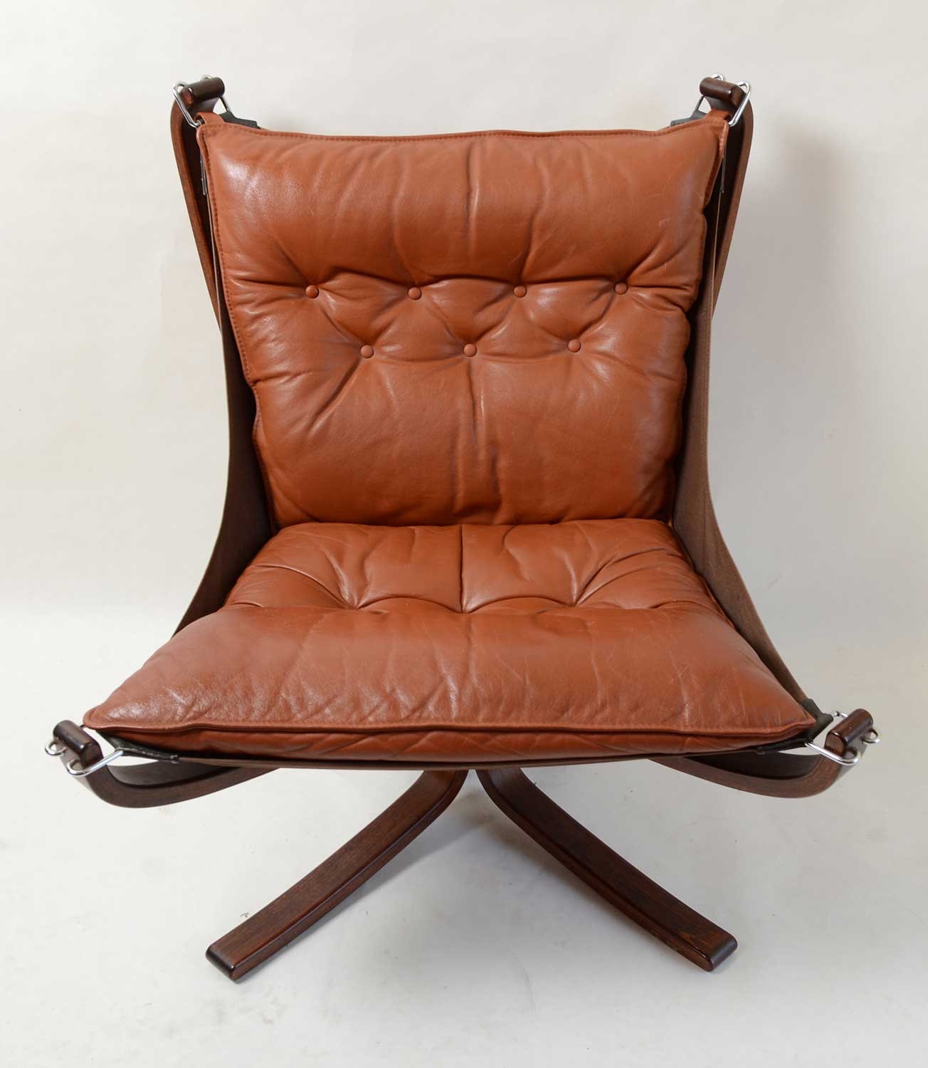 Leather Falcon Chair made by Vatne Mobler designed by Sigurd