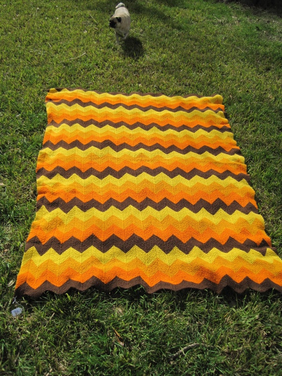 Vintage 1970s Afghan throw blanket crochet by FeminineWildes