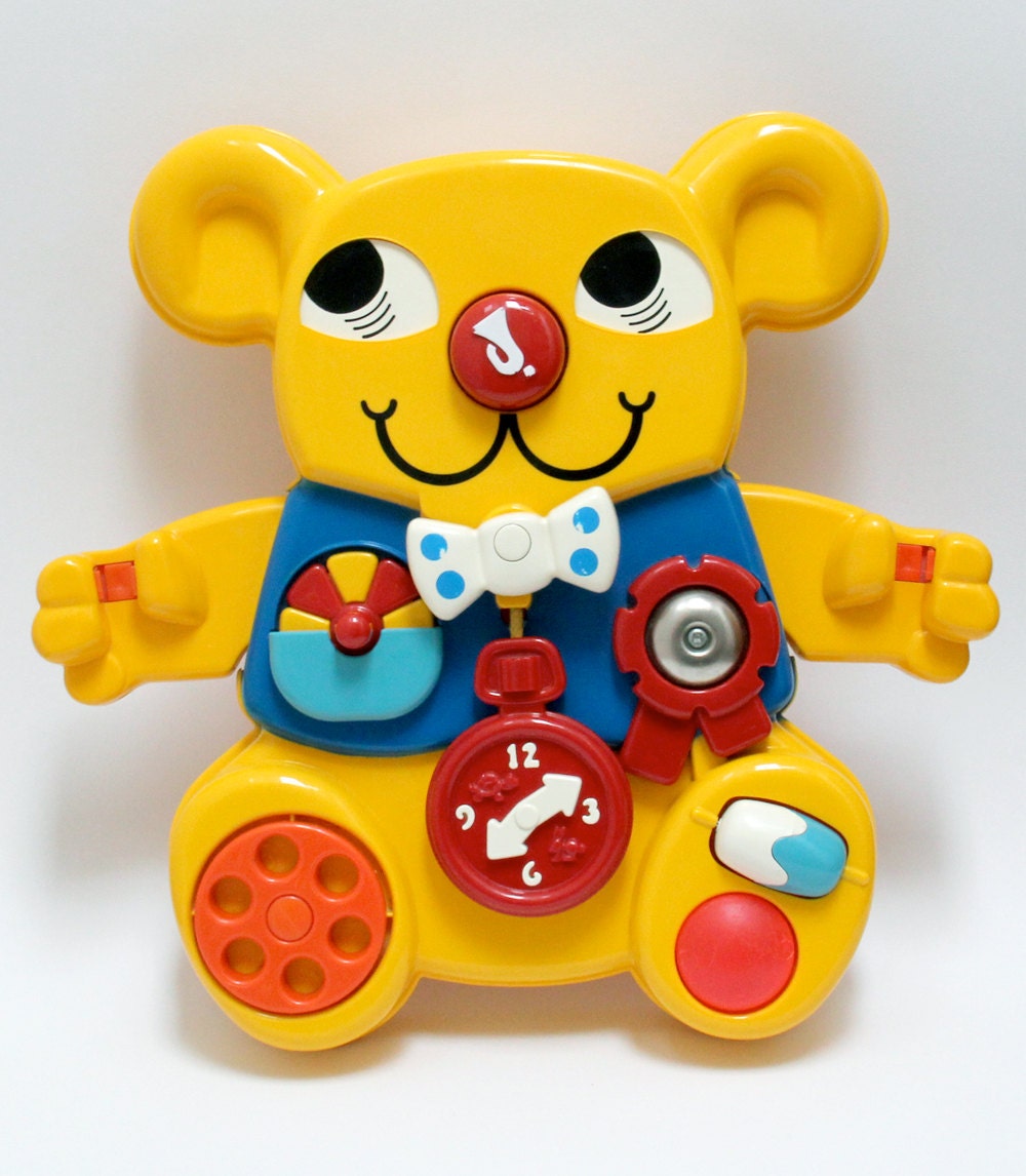 Vintage plastic bear cot activity centre by Matchbox 1982