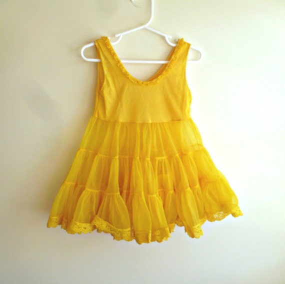 1960s Yellow Girls / 60s Petticoat