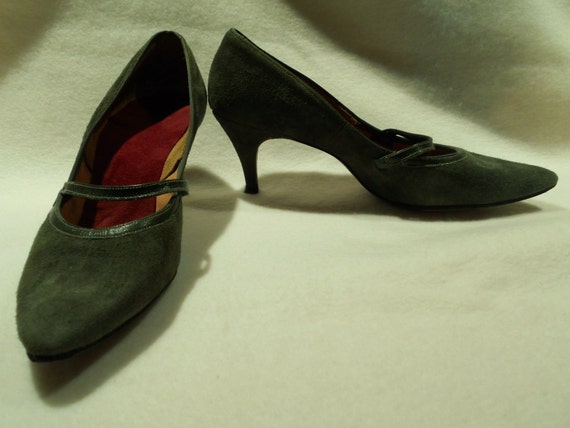 This Way To the Emerald City Green Suede Kitten Heel Mary