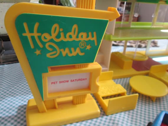 playskool holiday inn playset