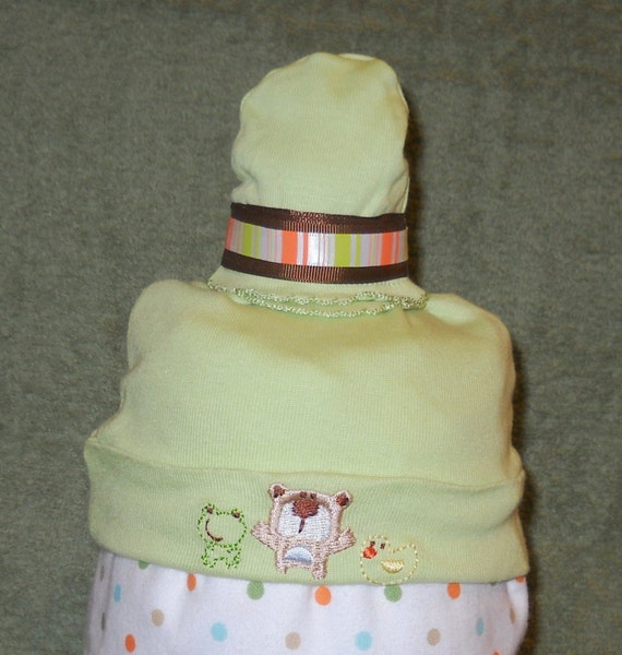 Items similar to Baby Bottle Diaper Cake for Baby Shower