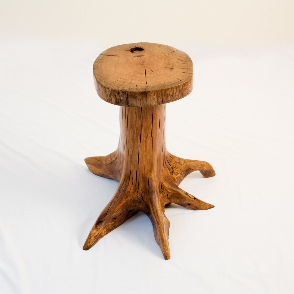 Red oak tree stump end table