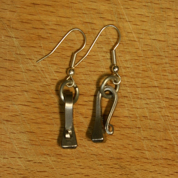 Horseshoe nail earrings. Short.