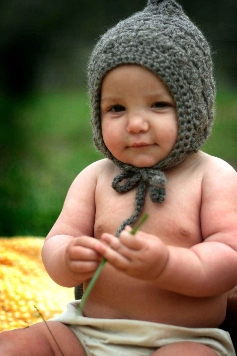 Organic Baby hadn knit baby organic gray