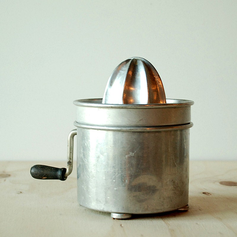 Vintage Citrus Juicer Gem Squeezer