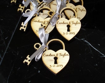 12 Heart and Key Wedding Favors