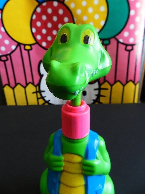 bathroom o item bathroom dial soap character Vintage o kids hand Croc pump