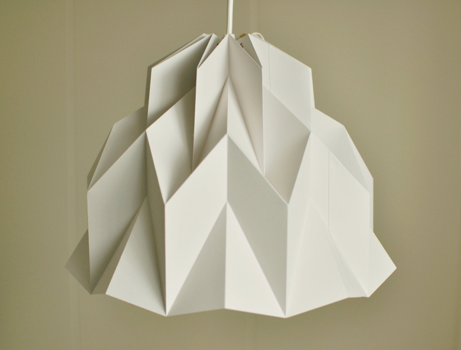 RUFFLE: Origami Paper Lamp Shade Grey / FiberStore by FiberStore