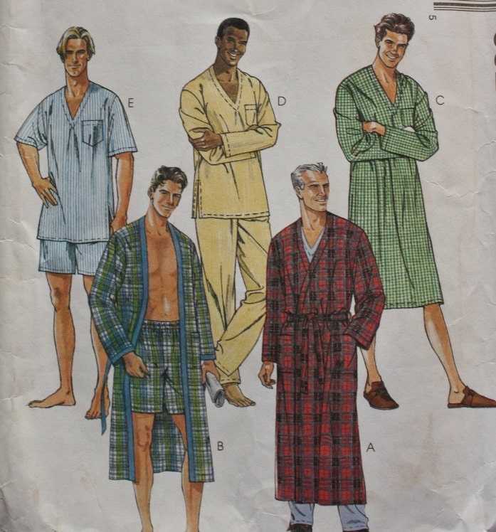 Sewing Pattern MENS ROBE McCall's 8524 by BluetreeSewingStudio