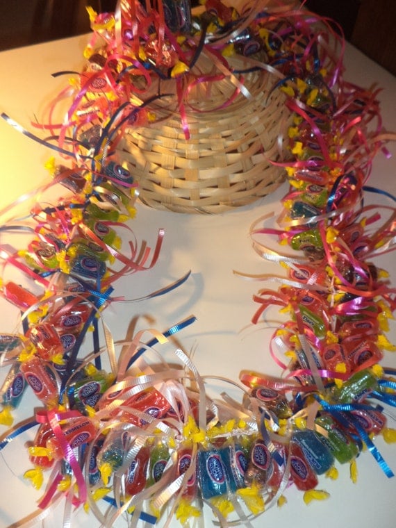 Jolly Party Candy Lei