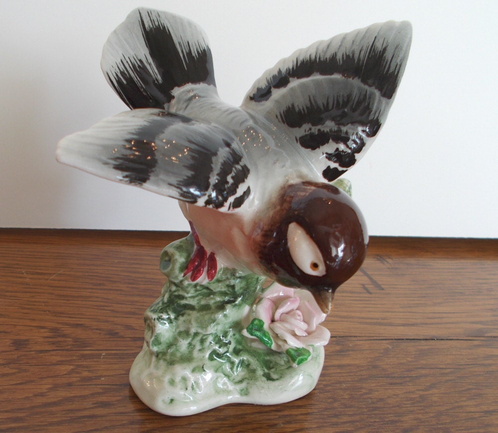 Vintage Ucagco China Bird Figurine Japan by DakotaMemories on Etsy