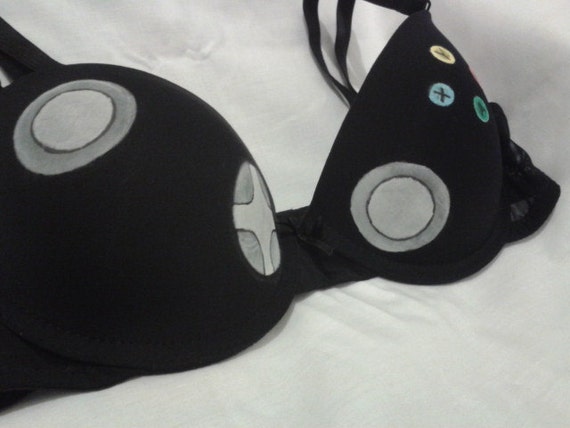 Items similar to Xbox 360 Controller Bra BLACK Redesigned on Etsy