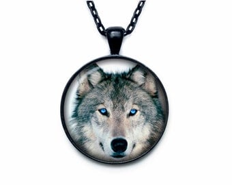 Wolf pendant Wolf necklace Wolf jewelry nature necklace