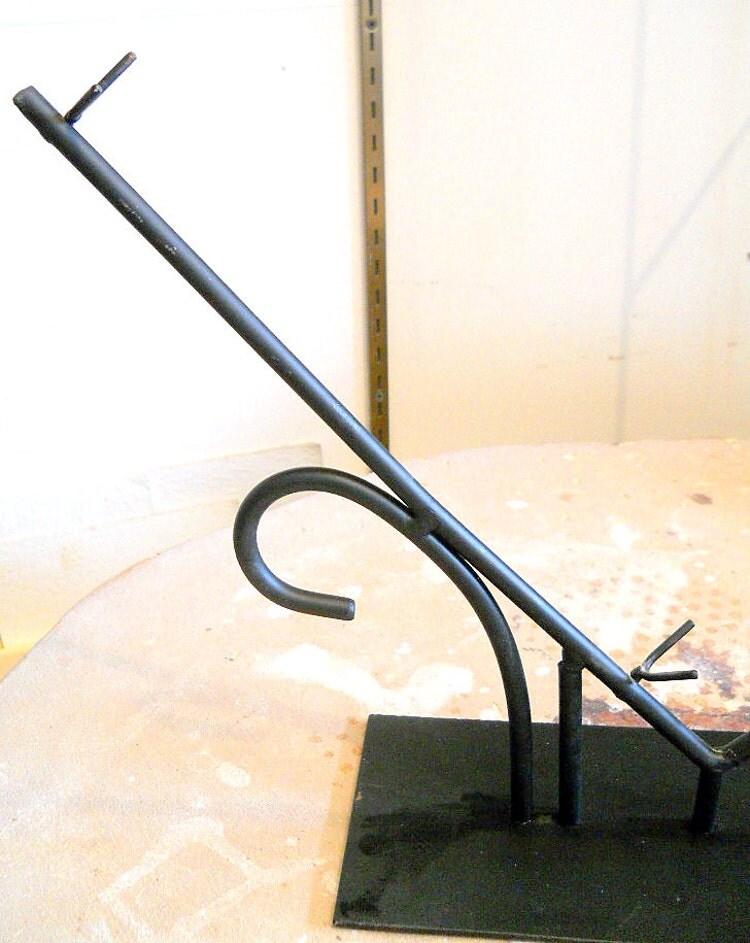 Black Metal V Shape Metal Stand Fused Stained by glassconfusion