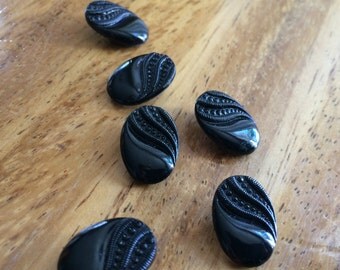 Black Glass Buttons - Six/ 1930s Buttons / 1940s Buttons / Vintage Glass Buttons / Vintage Sewing Notions / Vintage Sewing Supplies