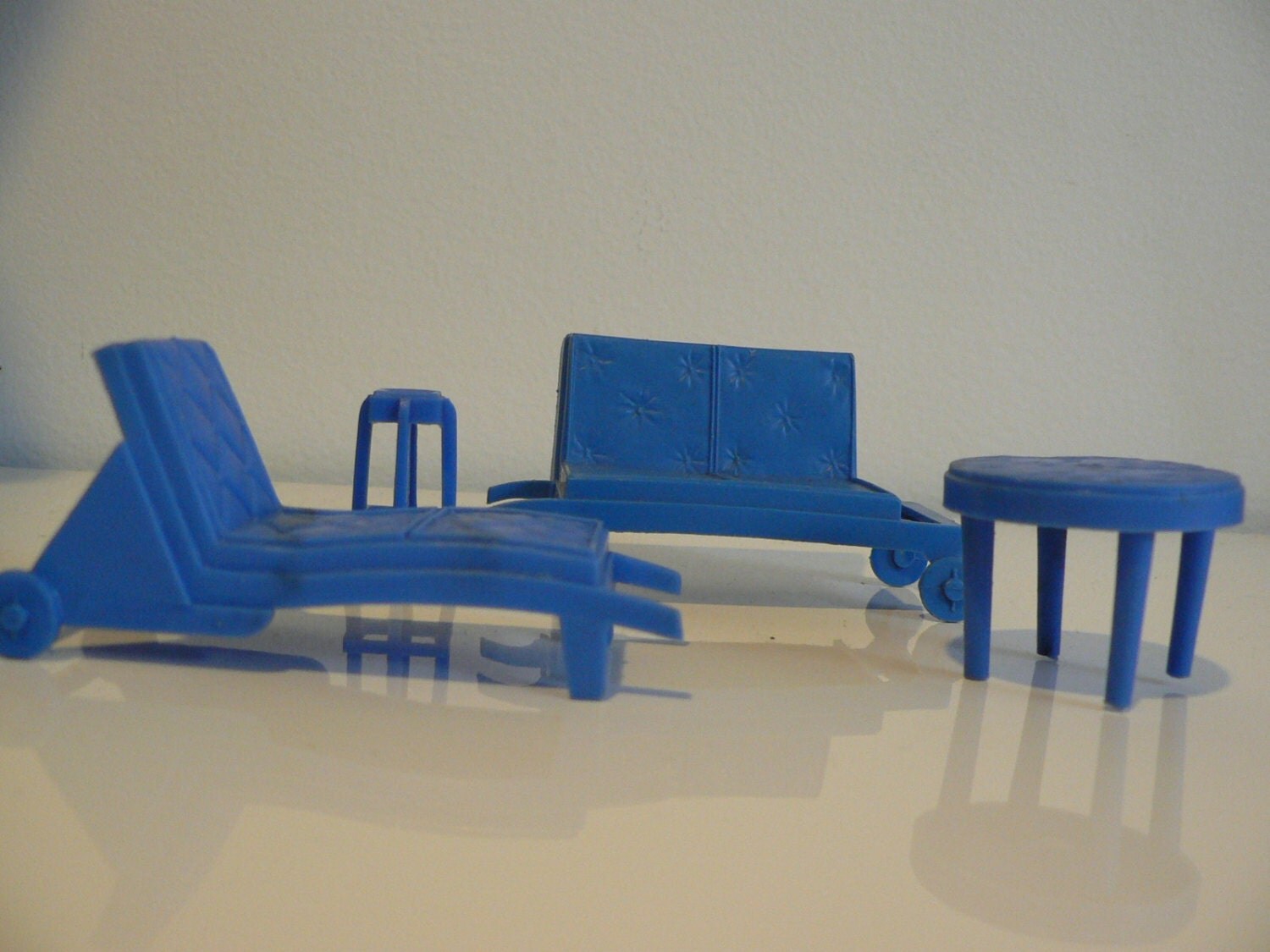 miniature patio furniture