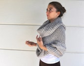 Poncho Cape Sweater Cardigan Chunky Wrap Sweater Hand Knit Beige Sand Oversized Knits