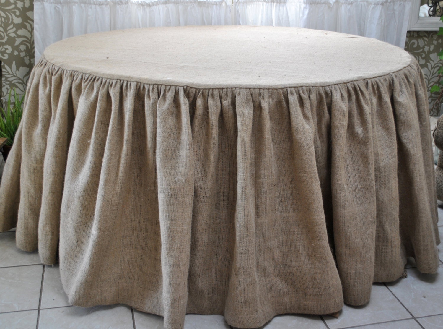 Burlap Round Tablecloth Round Tablecloth Zoom