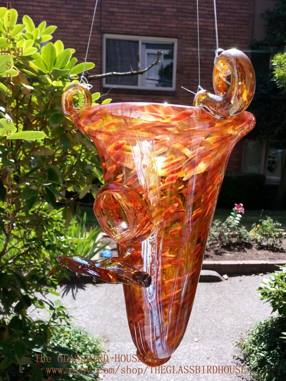 Hand Blown Bird Bath Spa and Feeder Combo by TheGlassBirdHouse