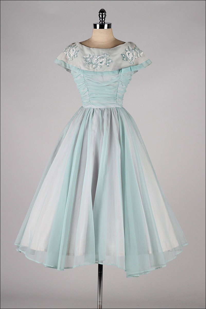 vintage 1950s dress . powder blue chiffon . embroidered bow