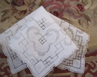 FREE SHIP Vintage Heirloom MADEIRA Fine Linen Bridal Hankie Hand Embroidered Wedding Bridal Hankie Mother of the Bride