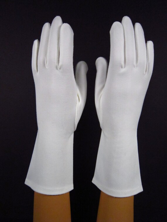 6-7-Vintage White dress/church/prom gloves 10 by aurorasmirror