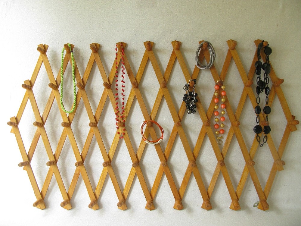 Vintage Accordion Rack Wood Peg Rack Expandable Peg Rack