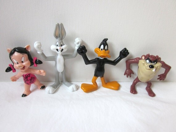 looney tunes superhero toys