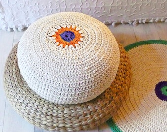 Floor Cushion Crochet - ecru and colors