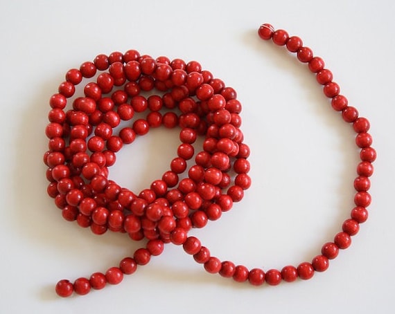 Vintage 8' Wooden Red Bead Christmas Holiday Garland