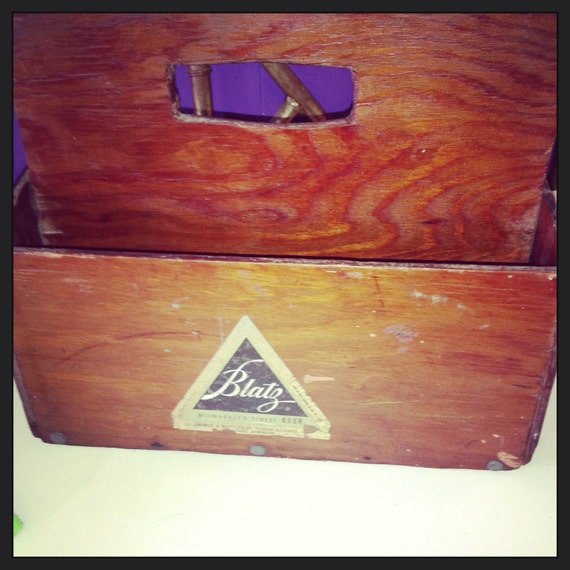 Beer Case. Blatz Beer Wooden Carry Case. Wood Beer Crate. Men