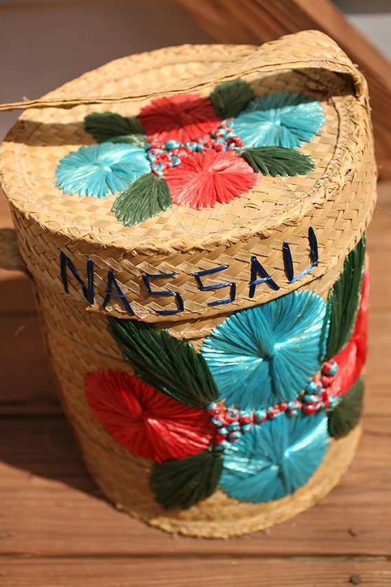 Large Nassau Bahamas Straw Basket Tote 1950s Retro Tiki Bag