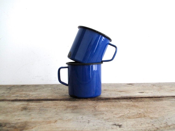 Vintage Enamel  Cup Enamel   /  Mugs  metal Cups vintage Metal Camping  cups  Blue Blue