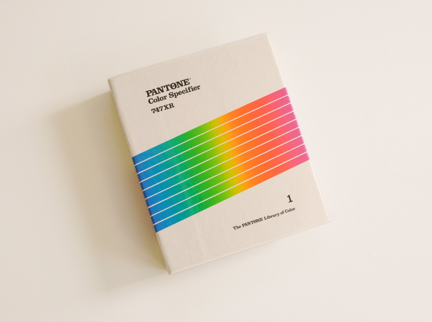 Pantone Color Specifier book 747XR Library of Color tear out