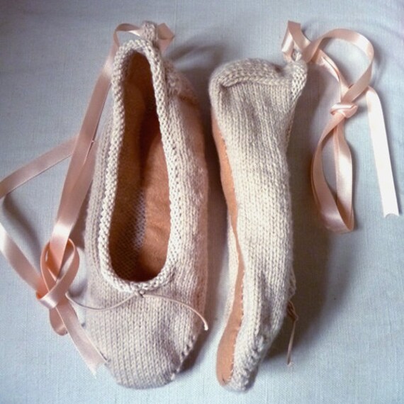 Knitted ballet slippers knitting pattern