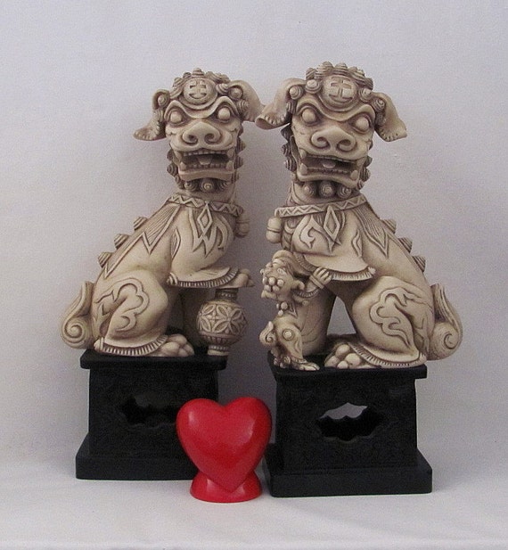 resin foo dogs