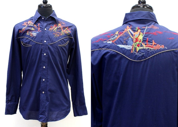 Pearl snap mens shirts Levi Strauss Two Horse Brand Pearl Snap Button Shirt Size Medium - Levi Strauss Two Horse Brand Pearl Snap Button Shirt Size Medium Color: Gray, White Label:Levi Strauss Two Horse Brand Adult Size Medium No Holes, tears or stains. Excellent Pre-owned condition (Shows minimal signs of wear) Measurements are approximate: Total length - 30