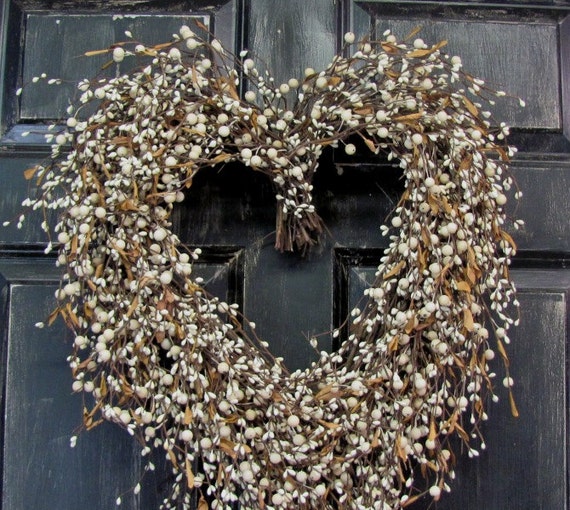 Valentine Wreath - Ivory Mixed Berry Heart Wreath - Berry Wreath - Summer Wreaths - Front Door Wreath - Wedding Wreath - Wedding Decor