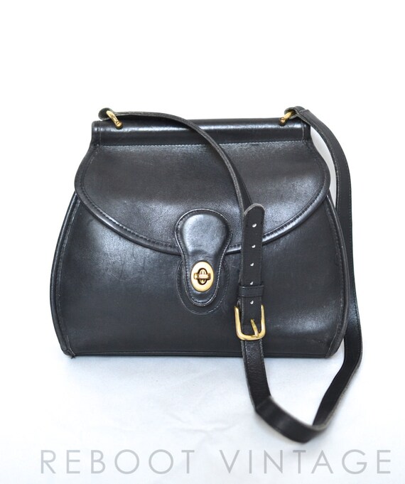 Vintage COACH Medium Turnlock & Dowel Leather Crossbody Bag