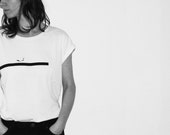 TAN005 - Woman Rolled Sleeve Tunic T-Shirt S M L Farbe weiss schwarz Motiv schwarz  weiß 100% Baumwolle