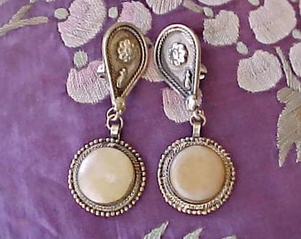 Exotic Ethnic Look Vintage Dangling Earrings with Honey Colored Stones